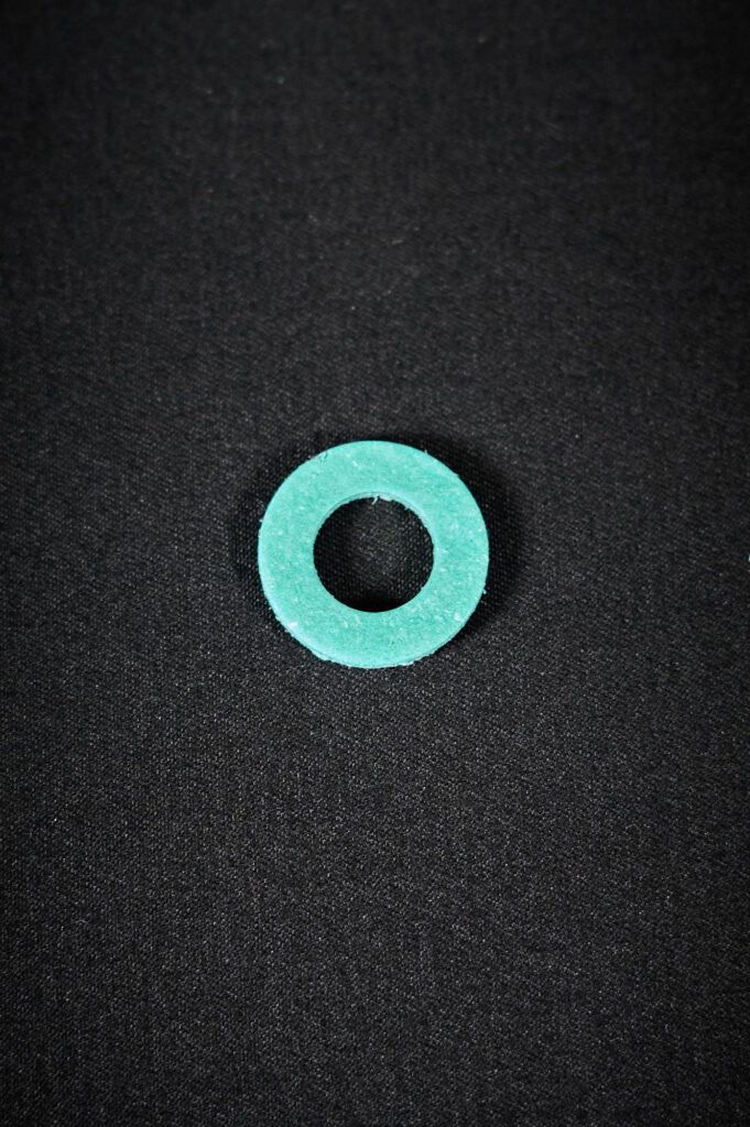 Безасбестовая паронитовая прокладка 1/2″ (10,5*19*2 мм)