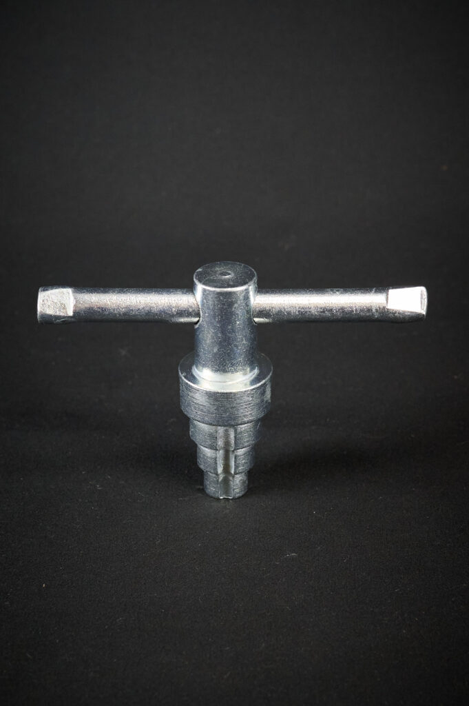 Ключ для американок 1/2″ — 1 1/4″ (вороток)
